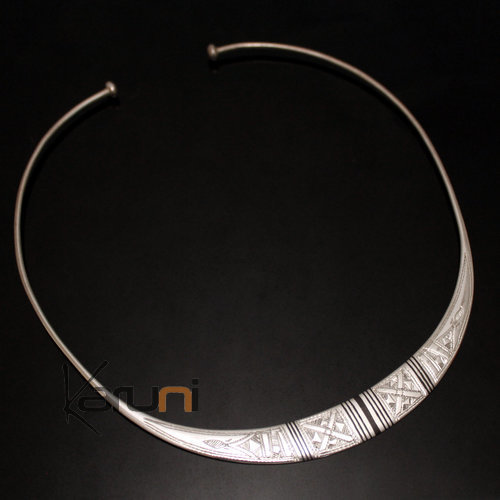 Ethnic Jewelry Choker Necklace Sterling Silver and Ebony Engraved Torque Tuareg Tribe Design Karuni