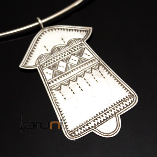African Necklace Pendant Sterling Silver   Fatma Hand Khamsa Tuareg Tribe Design 07