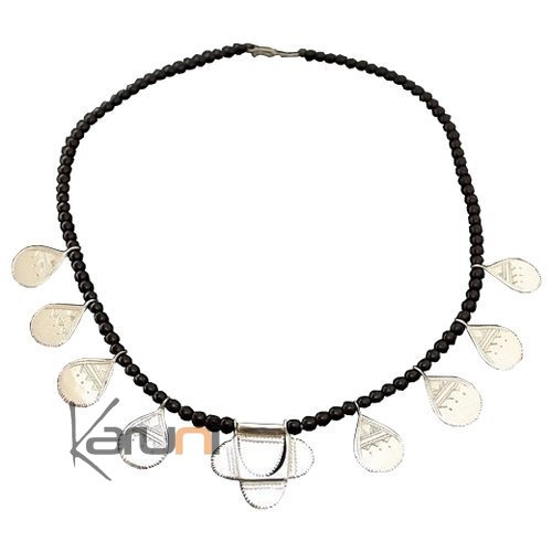 Tuareg Necklace with Flower and Drop Pendant in Silver 35