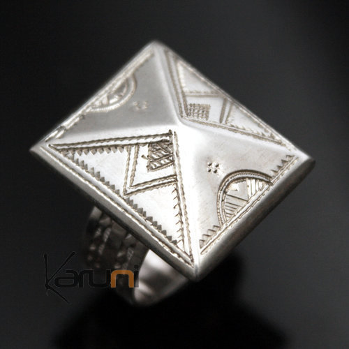 silver hammered ring Tuareg inspiration - jewelry design