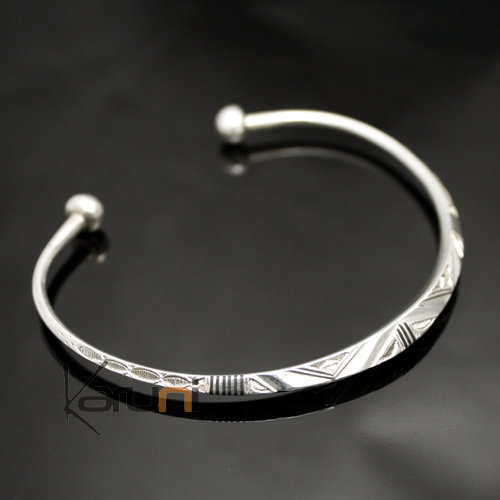 Ethnic Bracelet Sterling Silver Jewelry Engraved Angle Ebony Ends Men/Women Tuareg Tribe Design 03