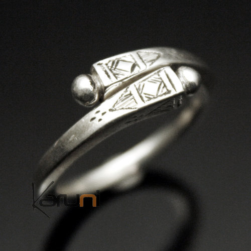 Ethnic Crossed switch Ring Sterling Silver Jewelry Round Engraved Nail Tuareg Tribe Design KARUNI