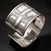 Ethnic Cuff Bracelet Sterling Silver Jewelry Large Engraved Tuareg Tribe Design 02 b