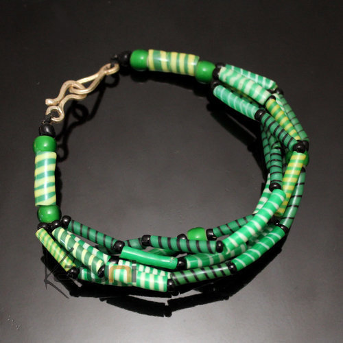 Flip Flop Ethnic African jewelry Plastic Bracelets Jokko Beads Recycled Fair Trade Green
