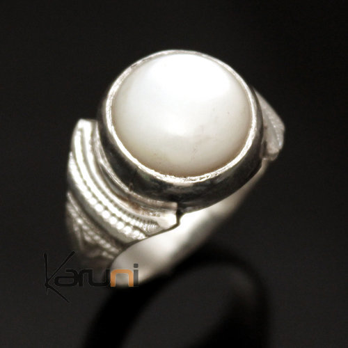 Ethnic Tuareg Tribe Design Signet Ring Silver with Stone of White Mother-of-Pearl Round Unisex 51