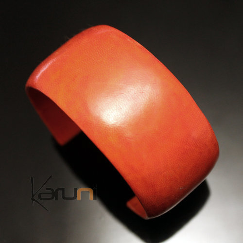 Karuni - Bracelet inspired by the Tuaregs in leather handmade by Tuareg craftsmen in Mali