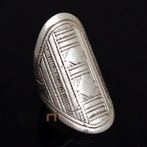 Tuareg Shuttle Ring Engraved with Silver 75