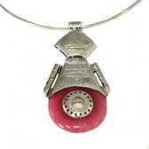 Pink agate silver pendant necklace