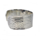 Hamred sterling silver bracelet
