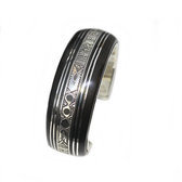 Engraved ebony silver bracelet