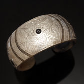 African Bracelet Cuff Ethnic Jewelry Sterling Silver Horn Engravings from Mauritania 02